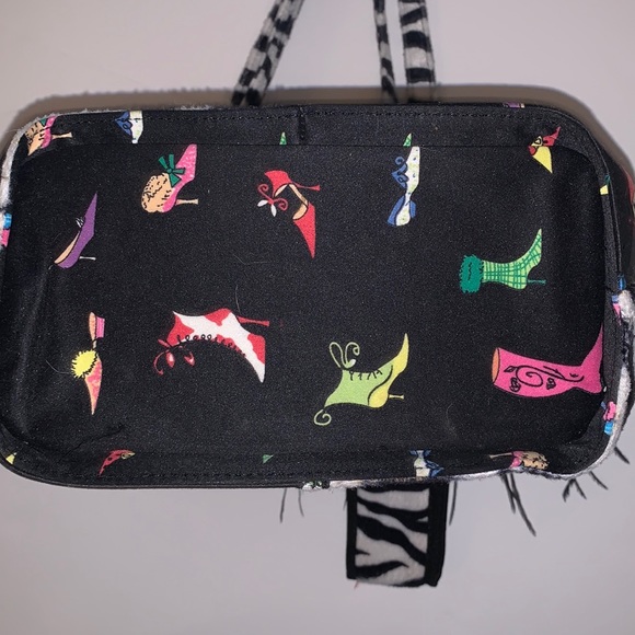 Medium sized, canvas shoe print AND faux fur zebra print handbag. Black interior - Picture 4 of 5